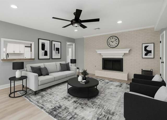 Property at 1509 Chestnut Ln, Richmond, TX 77469, 4 beds, 2.5 baths