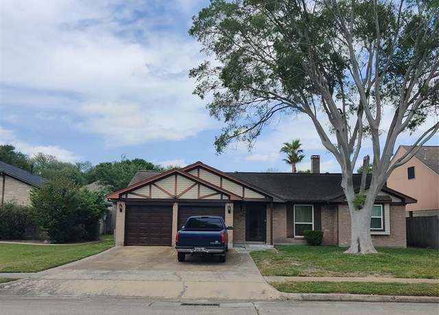 Property at 6519 Rockfield Dr, Pasadena, TX 77505, 4 beds, 2 baths