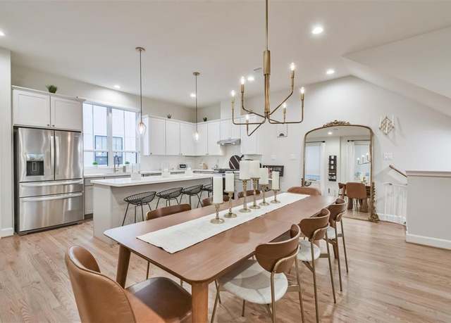 Property at 2818 Grand Fountains Dr Unit C, Houston, TX 77054, 3 beds, 3.5 baths