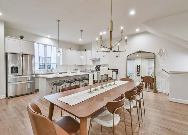 Property at 2818 Grand Fountains Dr Unit C, Houston, TX 77054, 3 beds, 3.5 baths