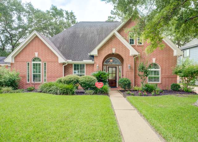 Property at 7611 Heathrow Ln, Spring, TX 77379, 4 beds, 2.5 baths