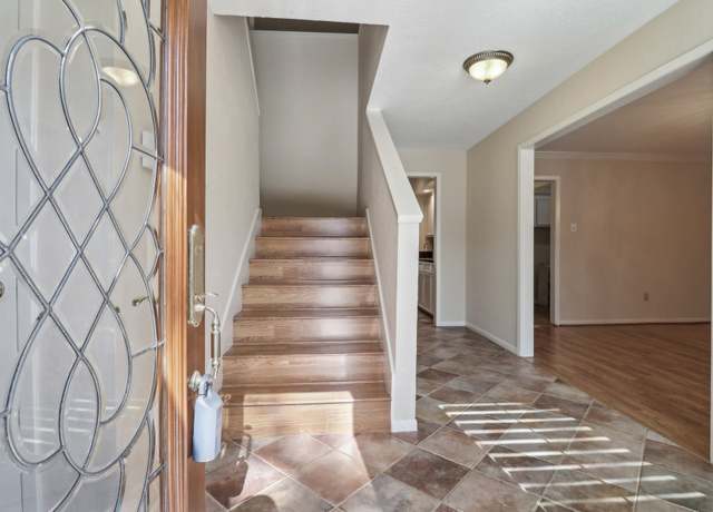 Property at 18302 Lazy Moss Ln, Spring, TX 77379, 4 beds, 3.5 baths