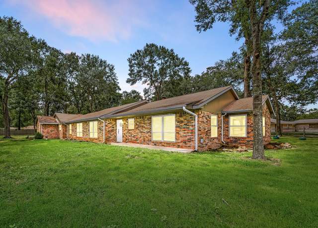 Property at 19806 Sagging Oaks Dr, Spring, TX 77388, 4 beds, 3 baths