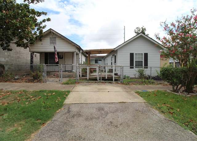 Property at 308 James St, Houston, TX 77009, 3 beds, 1 bath