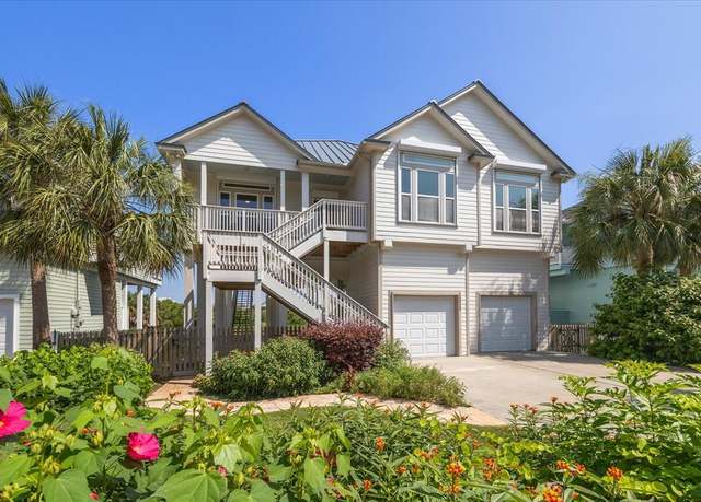 Property at 13526 Windlass Cir, Galveston, TX 77554, 3 beds, 2.5 baths
