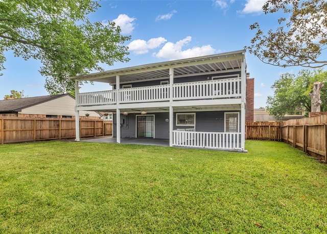 Property at 15830 Pipers View Dr, Houston, TX 77598, 3 beds, 2.5 baths