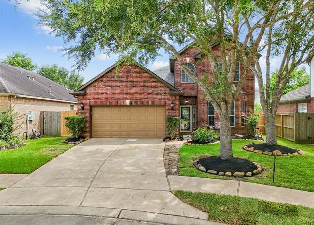 Property at 6159 Warrington Ln, League City, TX 77573, 4 beds, 2.5 baths