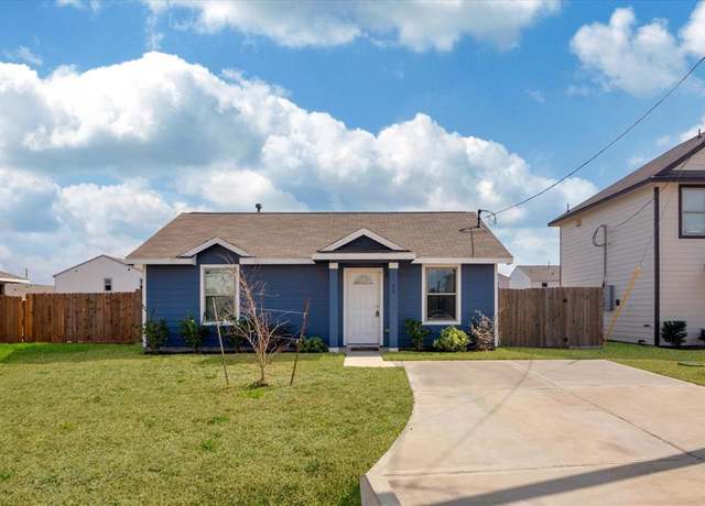 Property at 73 Road 5102e, Cleveland, TX 77327, 2 beds, 1 bath