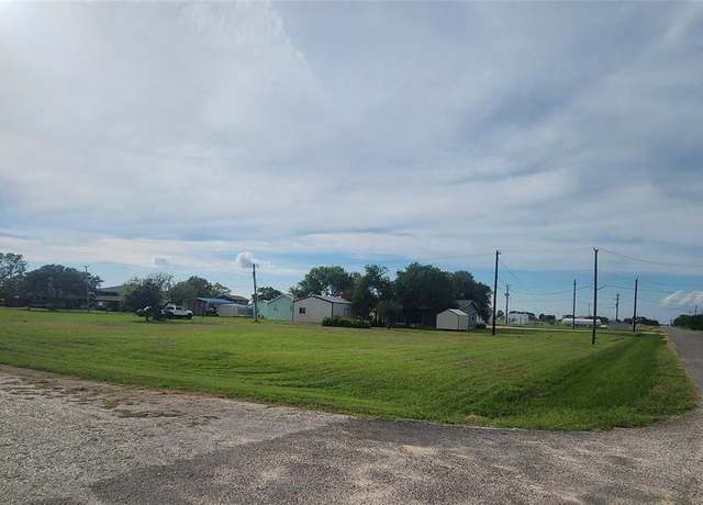 Property at Lot 799-800 Stovall Dr, Palacios, TX 77465