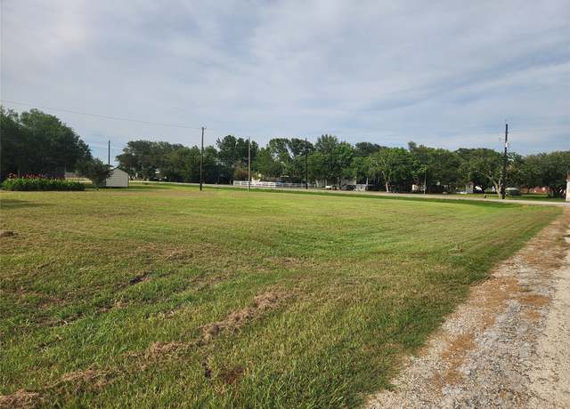 Property at Lot 799-800 Stovall Dr, Palacios, TX 77465