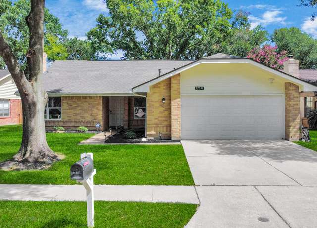 Property at 22035 Birch Valley Dr, Katy, TX 77450, 4 beds, 2 baths