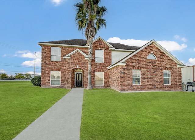 Property at 6530 Fm 3180 W, Mont Belvieu, TX 77523, 4 beds, 2.5 baths