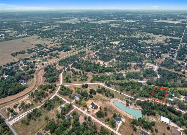 Property at 2614 Silver Maple Dr, Alvin, TX 77511