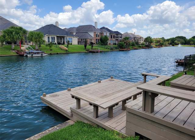 Property at 17922 Harbour Bridge Point Dr, Cypress, TX 77429, 4 beds, 3.5 baths