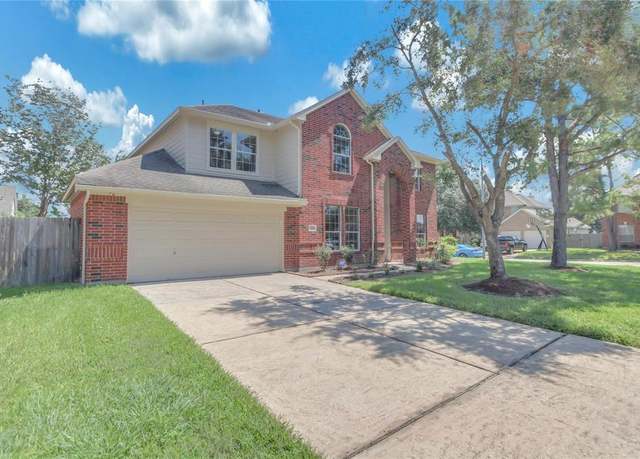 Property at 7206 Thornmeadow Ln, Cypress, TX 77433, 4 beds, 2.5 baths