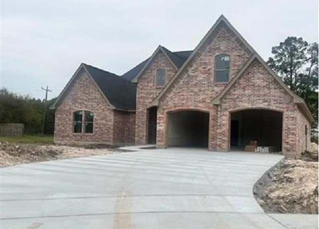 Property at 7925 Farrah St, Beaumont, TX 77707, 4 beds, 3 baths