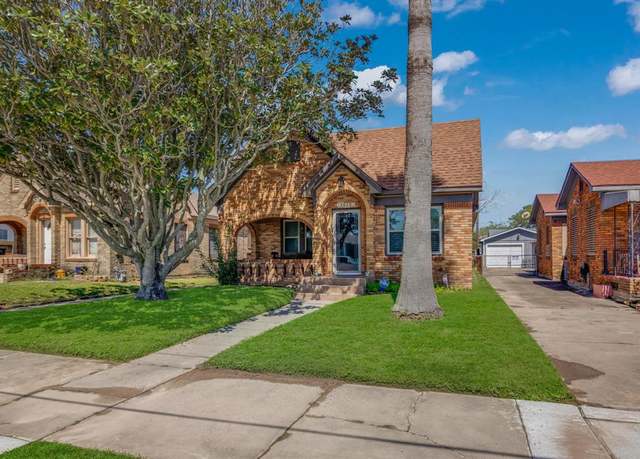 Property at 4020 Avenue S, Galveston, TX 77550, 3 beds, 2 baths