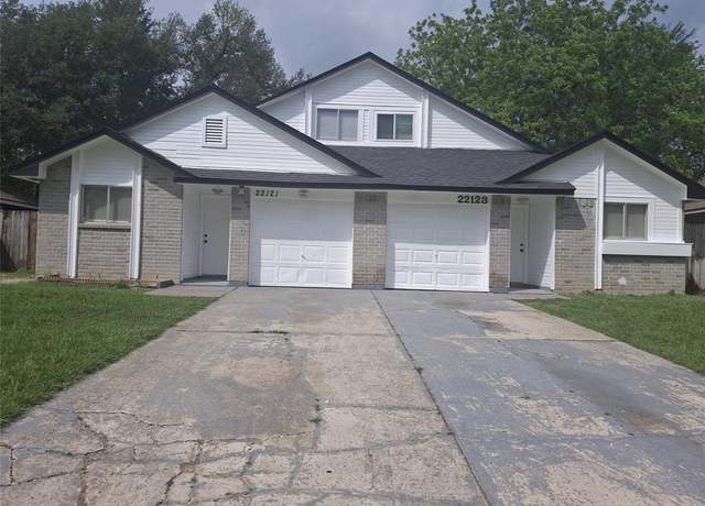 Property at 22121 Diane Dr, Spring, TX 77373, 8 beds, 2 baths