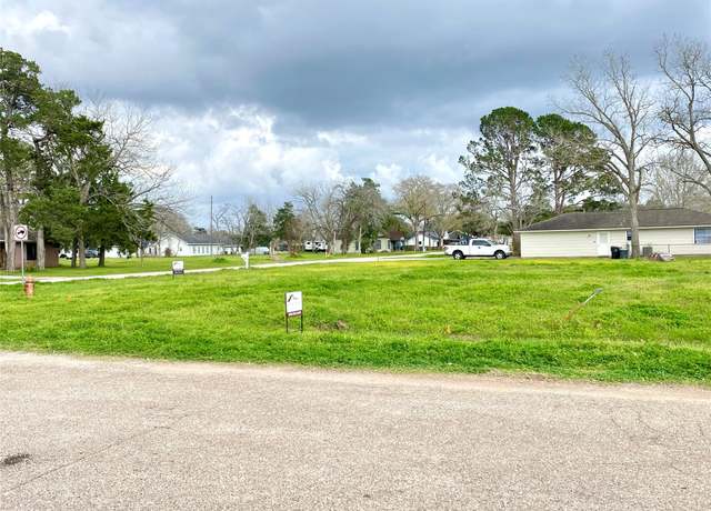 Property at 000 Guyler St, Wallis, TX 77485