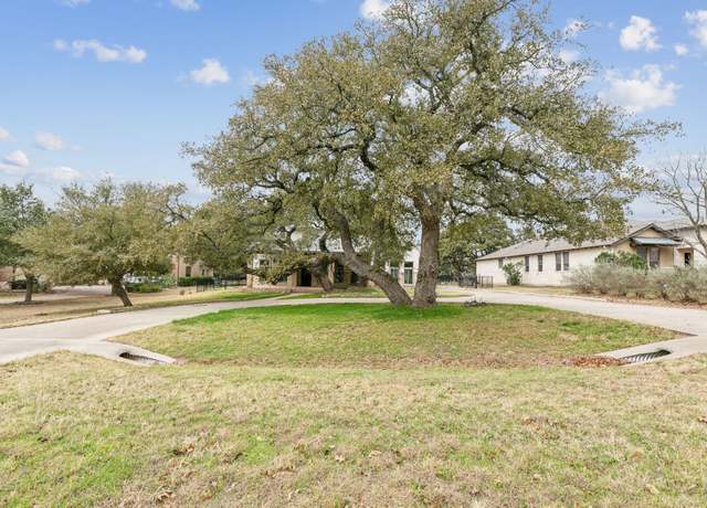 Property at 10259 Brangus Rd, Driftwood, TX 78619, 4 beds, 3.5 baths