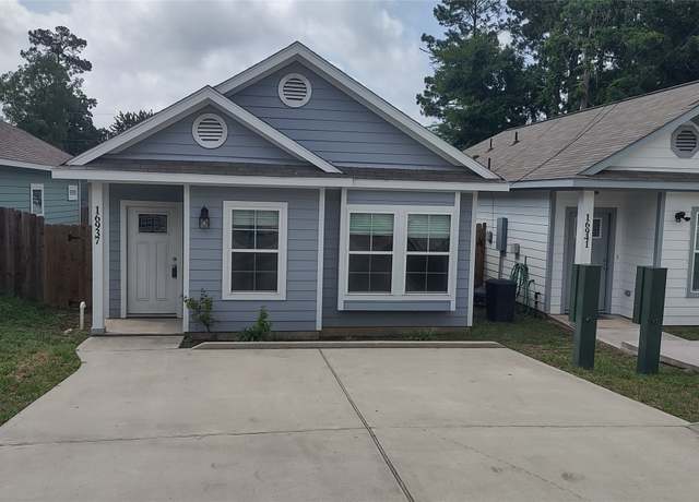 Property at 16937 Glenheath, Montgomery, TX 77316, 3 beds, 2 baths