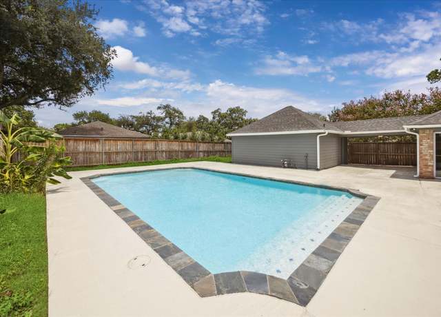 Property at 10902 Burgoyne Rd, Houston, TX 77042, 4 beds, 2.5 baths