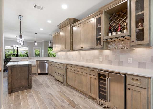 Property at 503 Ridgeview Pt, Huffman, TX 77336, 4 beds, 4 baths