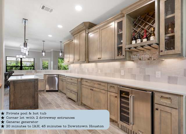 Property at 503 Ridgeview Pt, Huffman, TX 77336, 4 beds, 4 baths