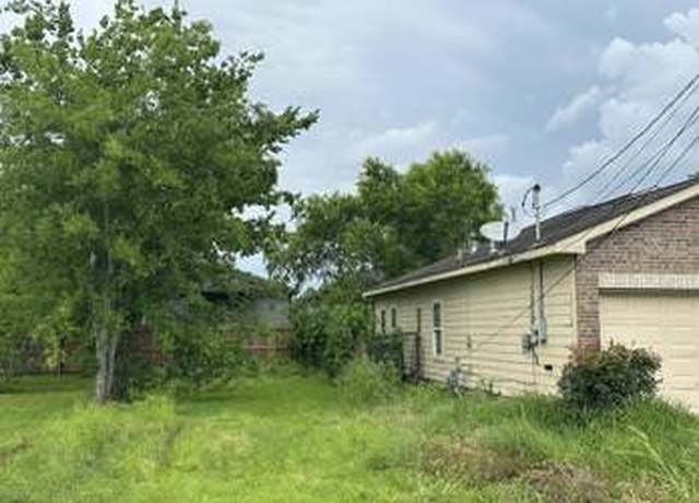 Property at 9807 Racine St, Houston, TX 77029