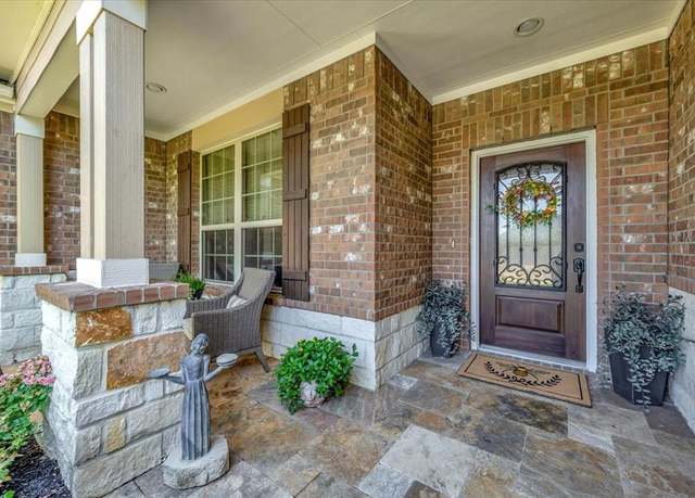 Property at 1611 Lansing Ln, League City, TX 77573, 3 beds, 2.5 baths