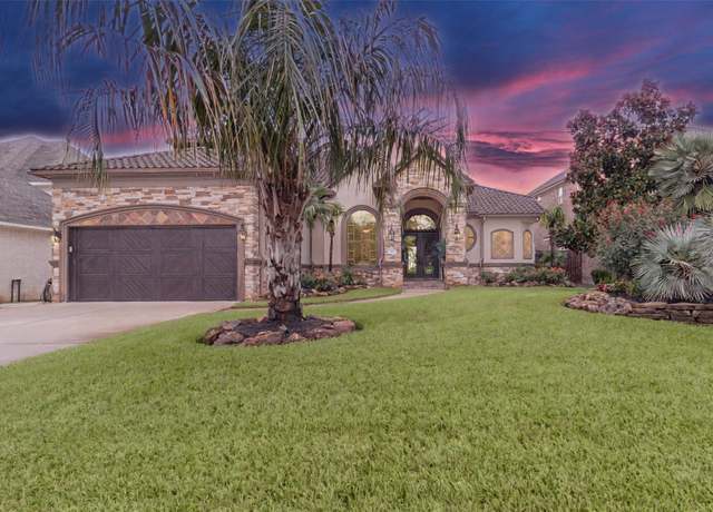 Property at 19107 Aquatic Dr, Humble, TX 77346, 4 beds, 3.5 baths