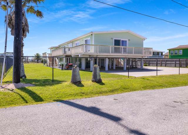 Property at 4110 2nd St, Galveston, TX 77554, 4 beds, 3.5 baths