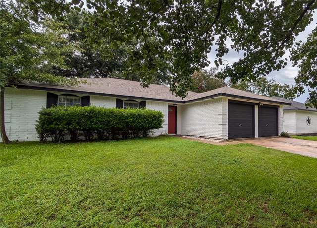 Property at 22407 Applegate Dr, Spring, TX 77373, 4 beds, 2 baths