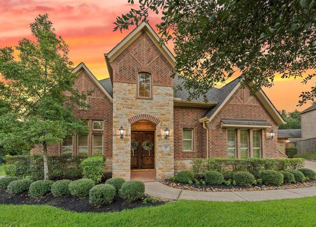 Property at 110 Pickerel Pt, Montgomery, TX 77316, 5 beds, 4.5 baths