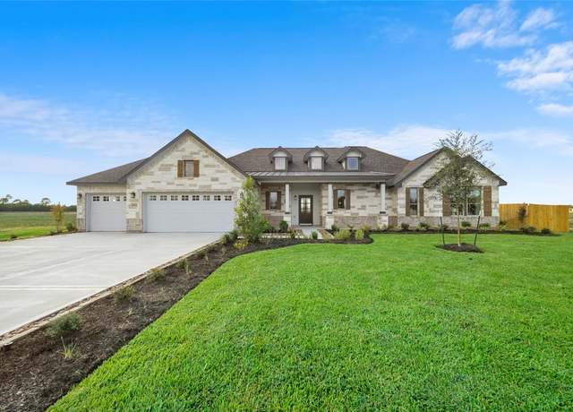 Property at 11034 Moon Light Dr, Needville, TX 77461, 3 beds, 2 baths