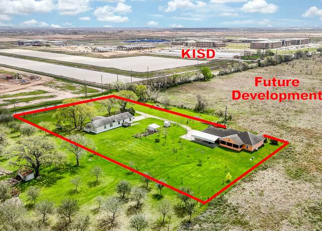 Property at 8227 Katy Hockley Rd, Katy, TX 77493, 3 beds, 2 baths