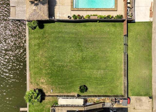 Property at 420 Ling St, Bayou Vista, TX 77563
