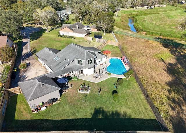 Property at 3103 Patricia Ln, Pearland, TX 77581, 4 beds, 3 baths