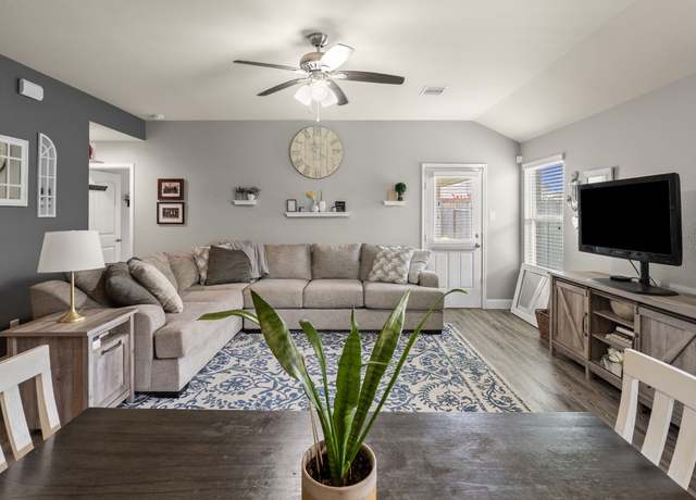 Property at 23131 Royal Tiger Rd, Spring, TX 77373, 3 beds, 2 baths