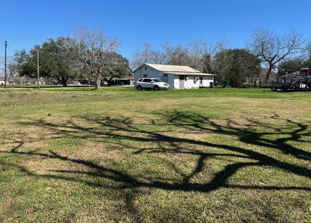 Property at 2354 Mimosa St, Port Arthur, TX 77640, 3 beds, 1 bath