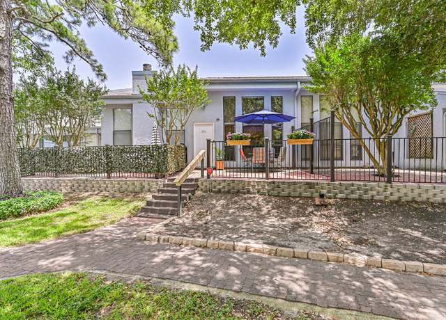 Property at 3811 Sunrise Dr #11, La Porte, TX 77571, 2 beds, 2 baths