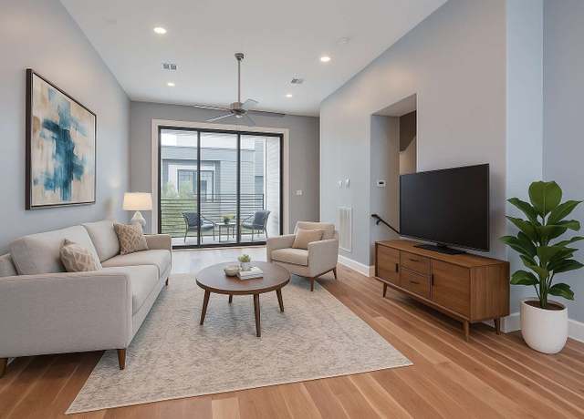 Property at 2620 Rusk St, Houston, TX 77003, 3 beds, 3.5 baths