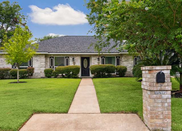 Property at 2523 Moss Hill Dr, Houston, TX 77080, 4 beds, 2 baths