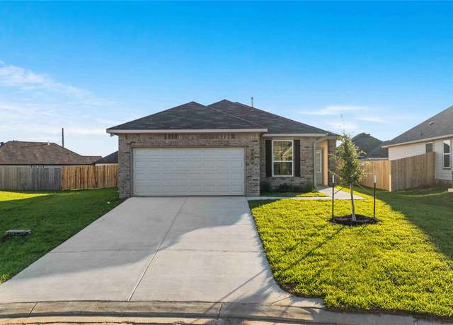 Property at 310 Whaley St, Caldwell, TX 77836, 3 beds, 2 baths