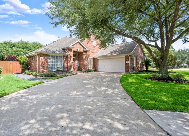 Property at 11439 Bottlebrush Ln, Houston, TX 77095, 3 beds, 2 baths