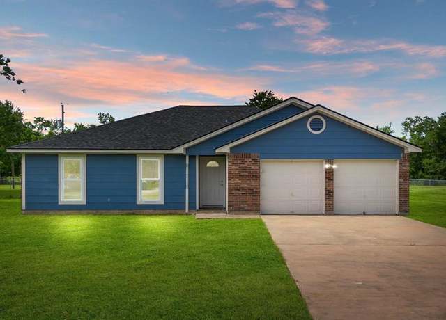 Property at 12618 Ponderosa Pl, Dickinson, TX 77539, 3 beds, 2 baths