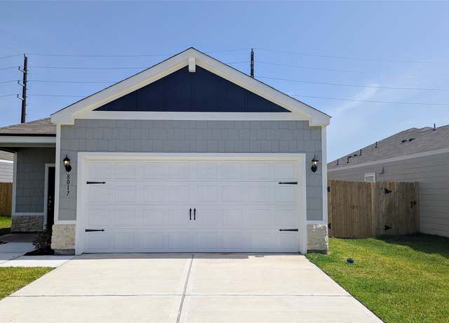 Property at 8017 Alpine Bearberry Dr, Houston, TX 77016, 3 beds, 2 baths