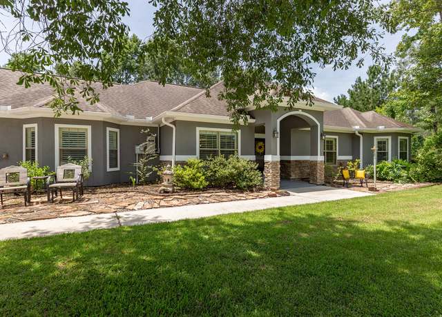 Property at 27724 Colapis Dr, Splendora, TX 77372, 4 beds, 2.5 baths