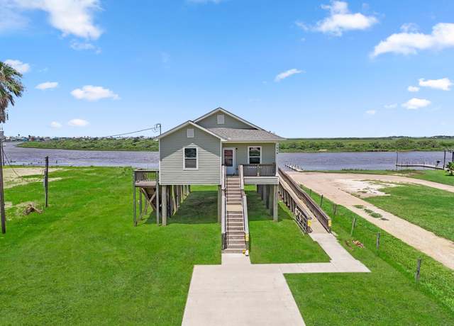 Property at 1656 County Road 616, Sargent, TX 77414, 2 beds, 2 baths