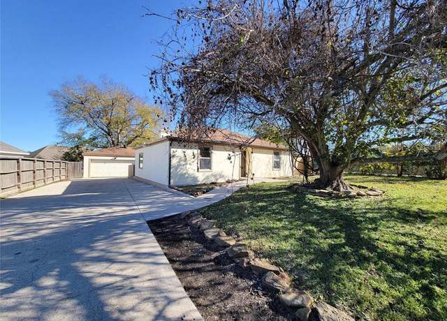 Property at 12510 Ridgecrest Dr, Willis, TX 77318, 3 beds, 2.5 baths